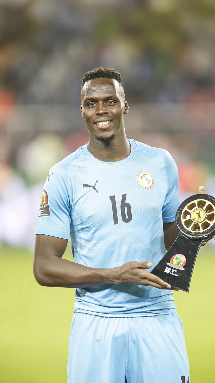 مندی خداحافظی کرد 🇸🇳🥹