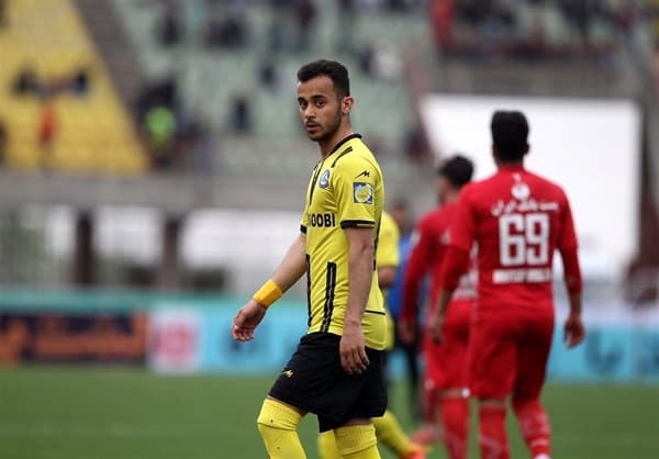 ستاره پرسپولیسی، جوانترین مربی فوتبال(عکس)