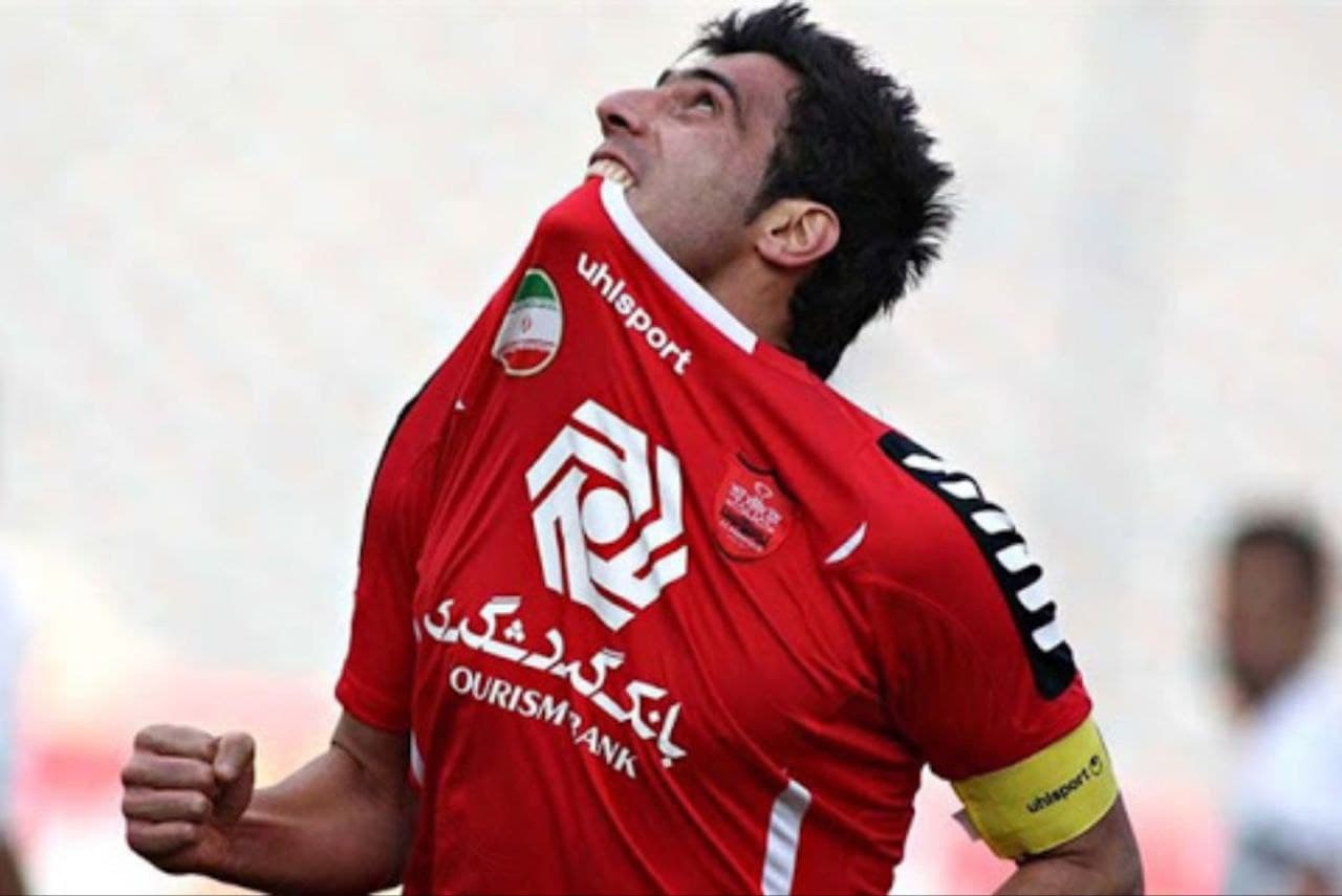 بازگشت مدافع سابق پرسپولیس به فوتبال در لیگ یک