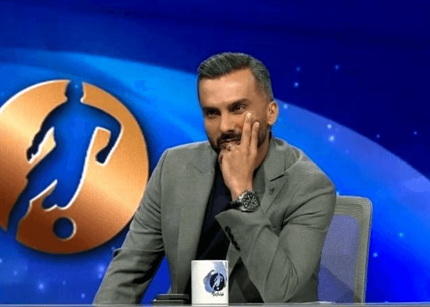 محمدحسین میثاقی سوت بزند!