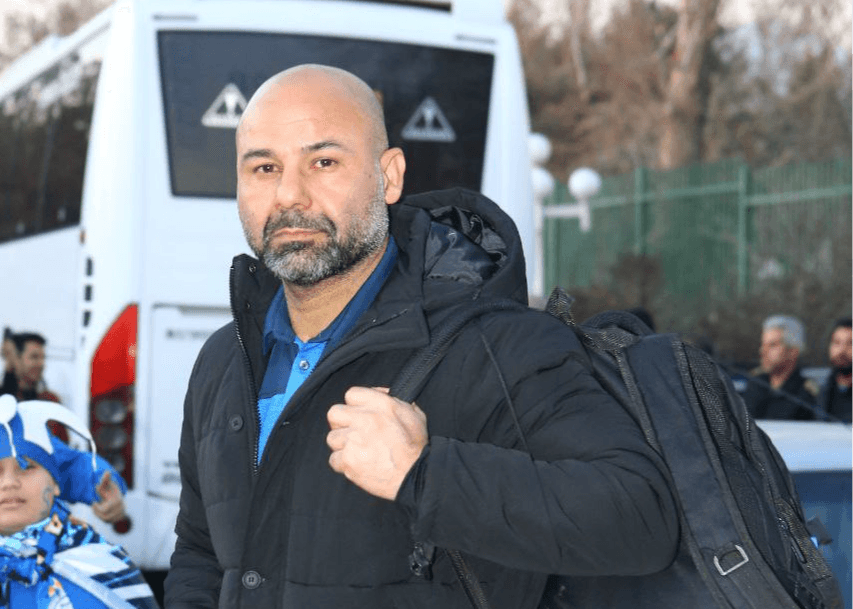 سرمربی جدید استقلال در جایگاه سی‌آی‌پی ورزشگاه