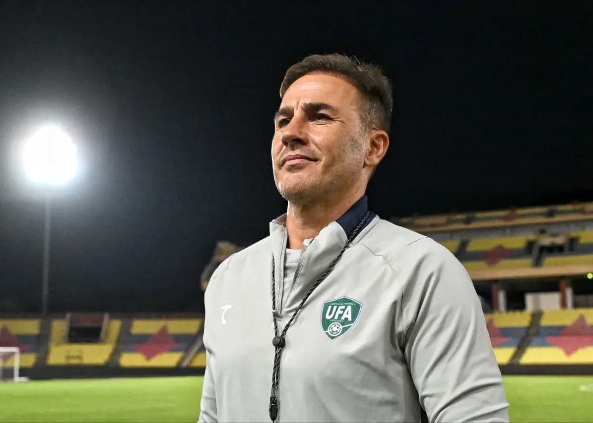 کاناوارو خواستار جدایی ستاره‌های استقلال و پرسپولیس!