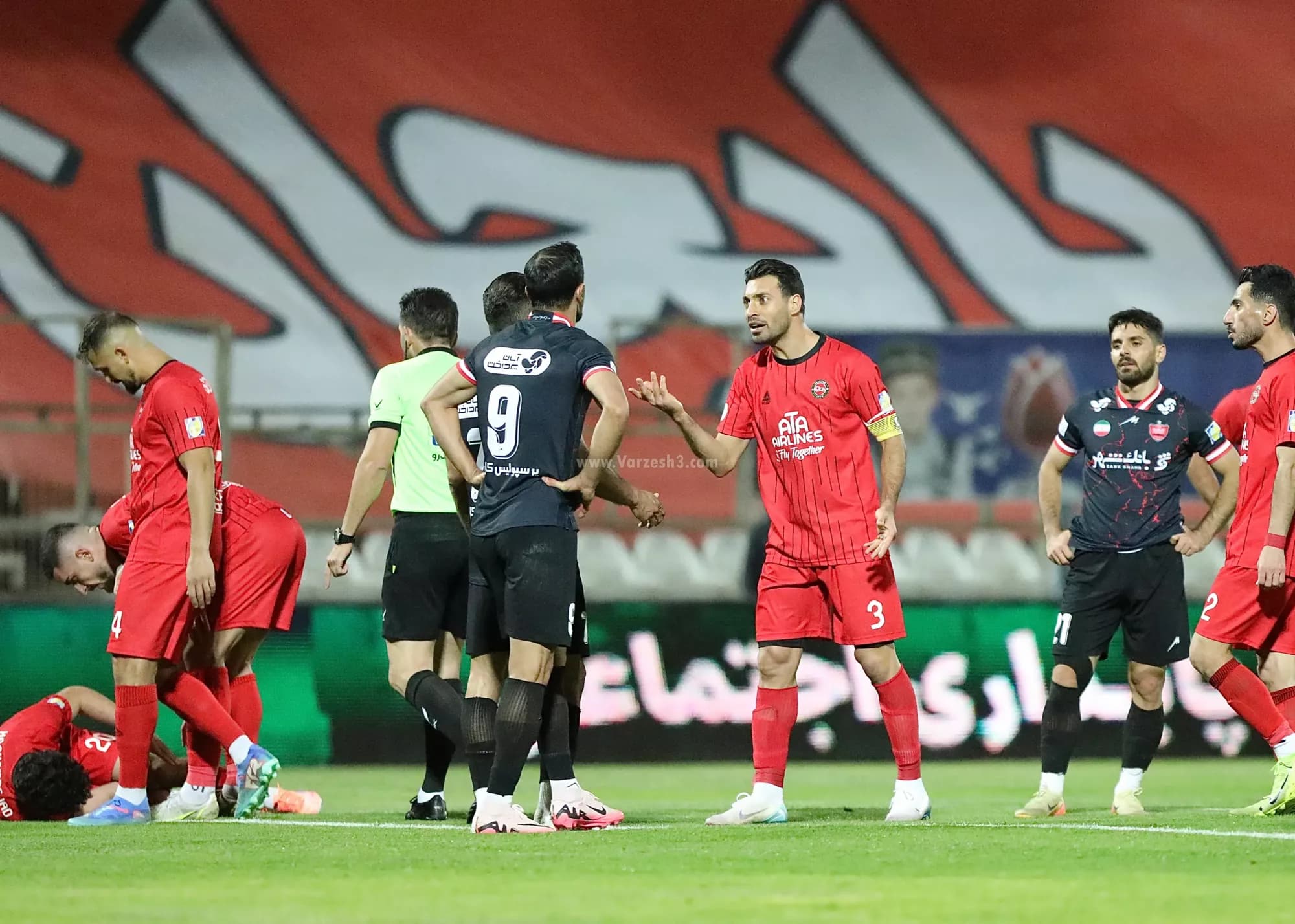 پرسپولیس - تراکتور، جنگ بزرگ در حوالی افتتاحیه!