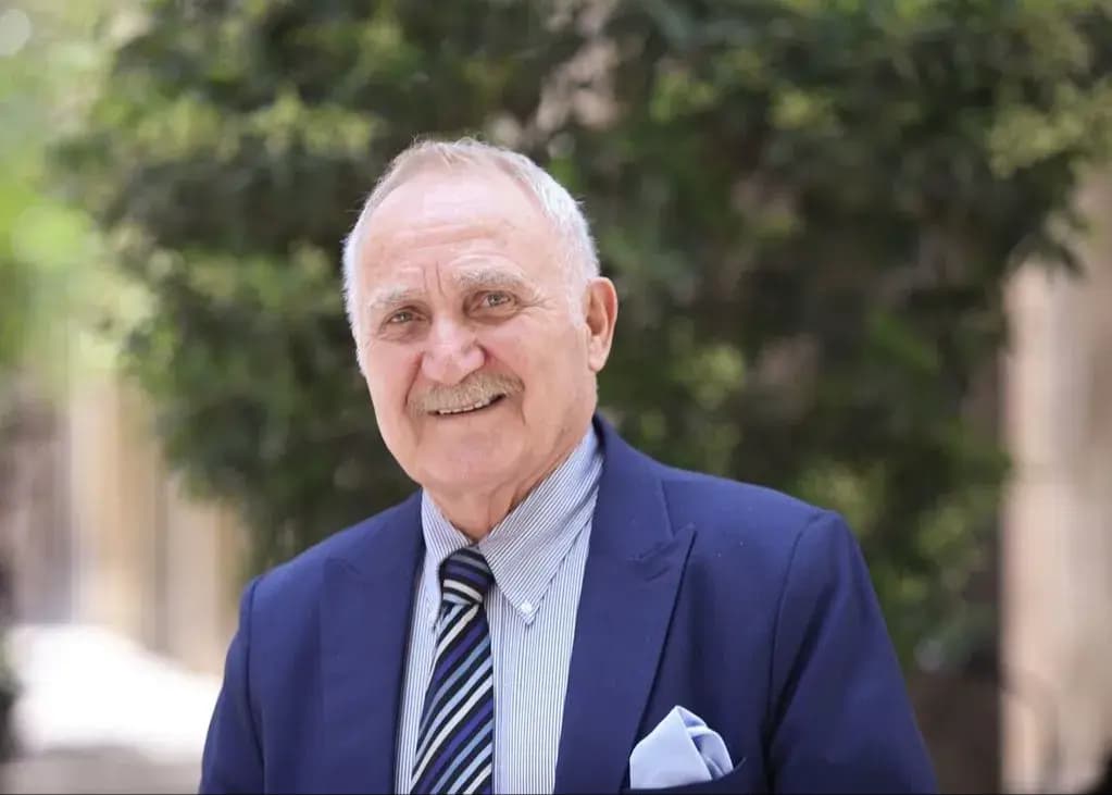 کلانی: چشم 90 میلیون نفر به تیم ملی است