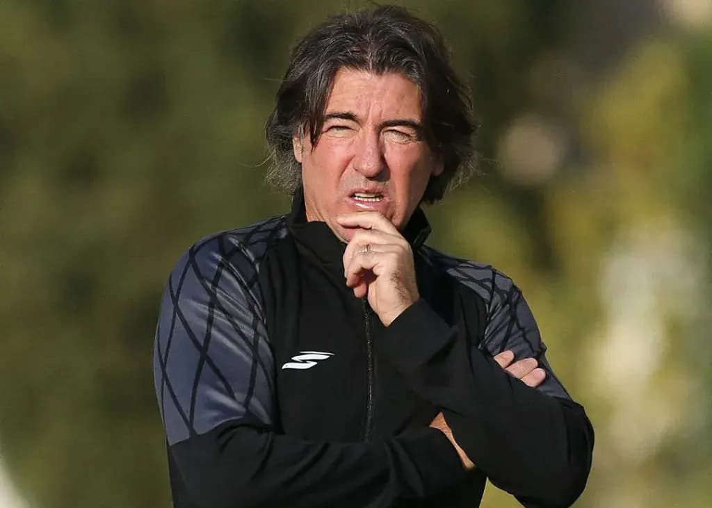 ساپینتو اعلام آمادگی کرد: میخواهم بمانم