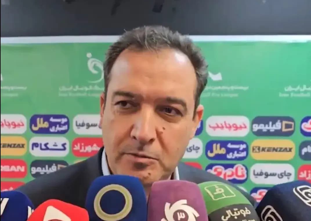 اسفندیارپور: تمام قد کنار گل‌گهر ایستاده‌ایم
