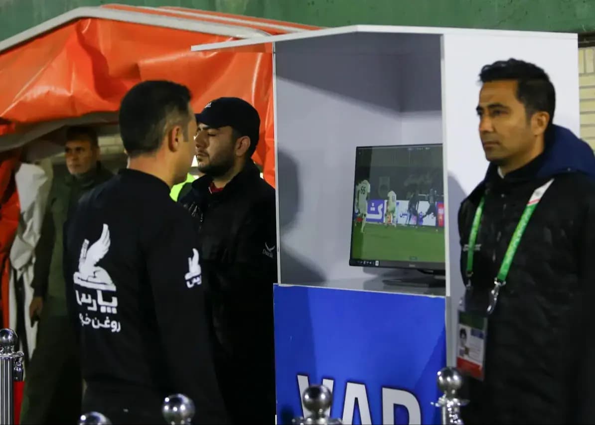 استفاده از VAR در لیگ یک با یک شرط!