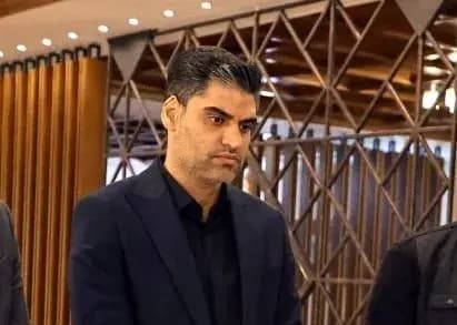 جلسه کوتاه حدادی با مدیرعامل گل‌گهر بعد از باخت