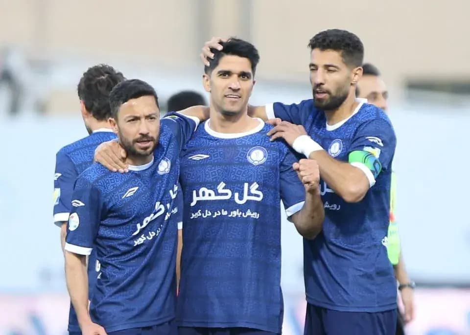 پورعلی: سوپرگل به پرسپولیس لطف خدا بود
