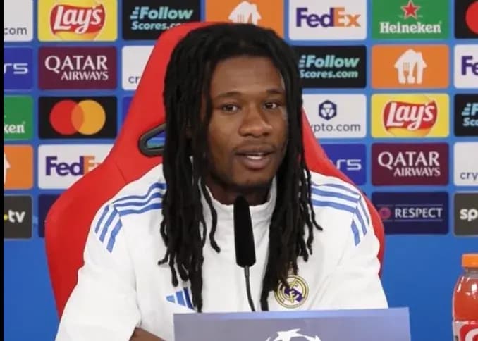 کاماوینگا: باید انتقام آن شب را از بنفیکا بگیریم