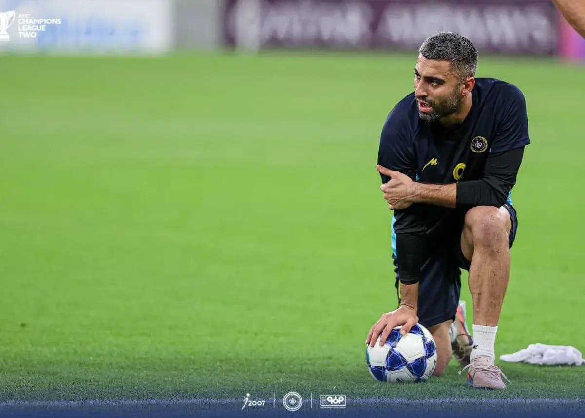 بمب نافرجام علی‌منصور از استقلال و سپاهان!