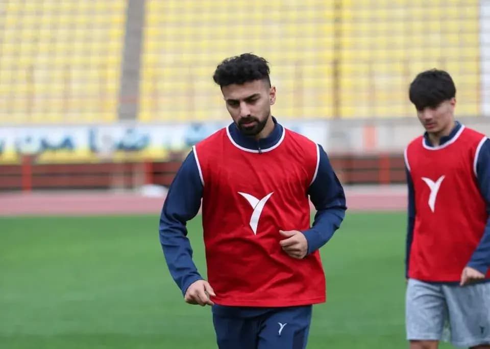 لژیونر سابق ایران، خرید جدید پارس (عکس)