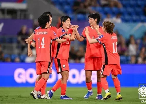 انتقاد تند از تیم زنان کره پس از برد 3-0 مقابل ایران