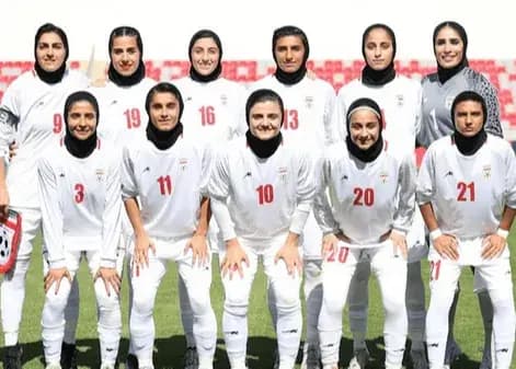 احتمال پناهندگی ۵ بازیکن تیم فوتبال زنان!