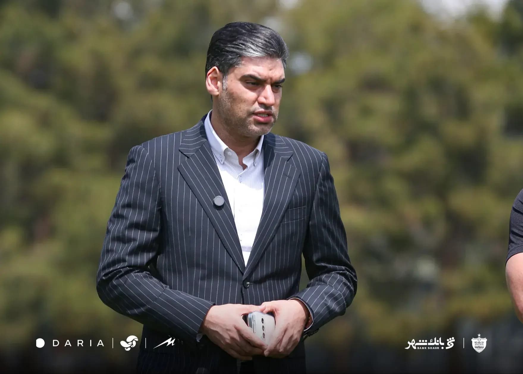 حدادی: بیایید فسخ کنید بروید!