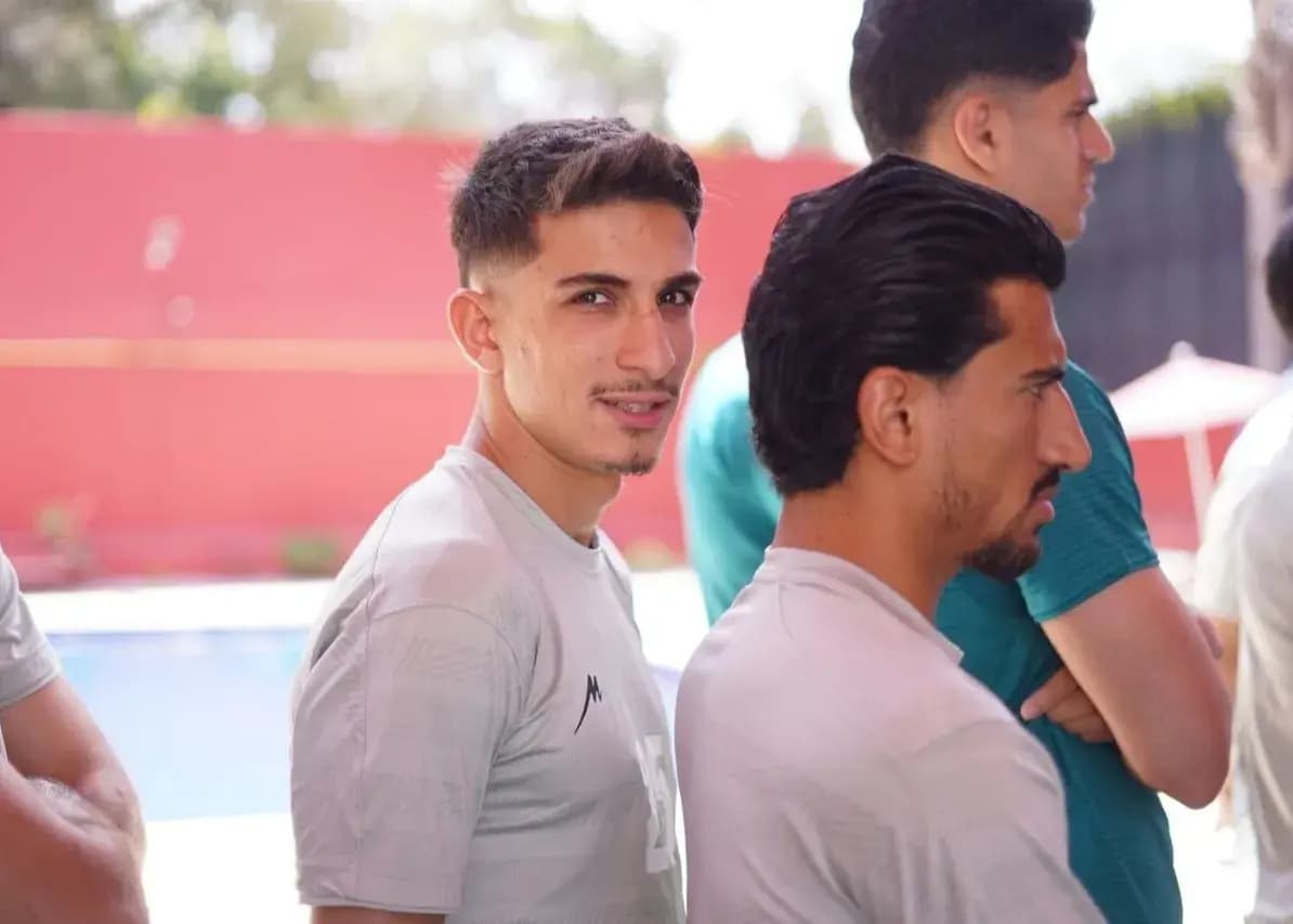 یک ملی‌پوش پرسپولیس را غافلگیر کرد! (عکس)
