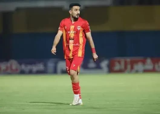 رد پیشنهاد پرسپولیس: مدافع فولاد ماندنی است!