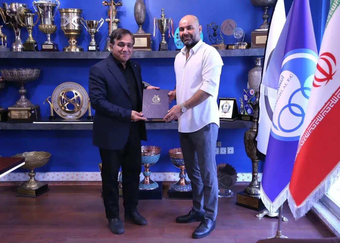 رسمی و امضا شد: سهراب سرمربی استقلال در فصل بعد