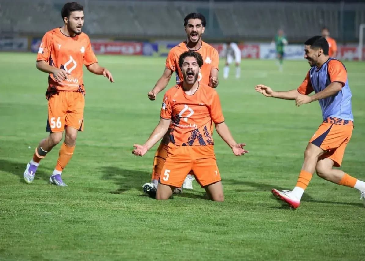 جنگ دو مدعی جدید برای صعود به لیگ برتر
