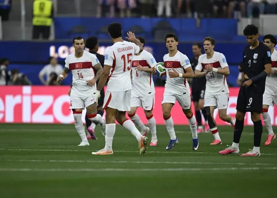 ترکیه 3-2 آمریکا | وداع ترکیه با سرِ بالا