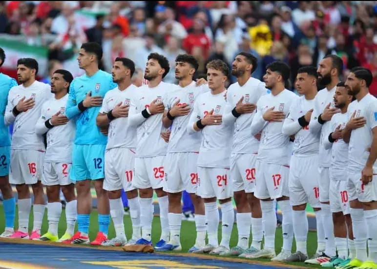 سپاهان 9 - پرسپولیس ۷: استقلال سوم