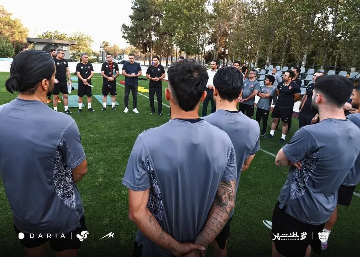 رسمی شد: جدایی چهار باتجربه پرسپولیس!
