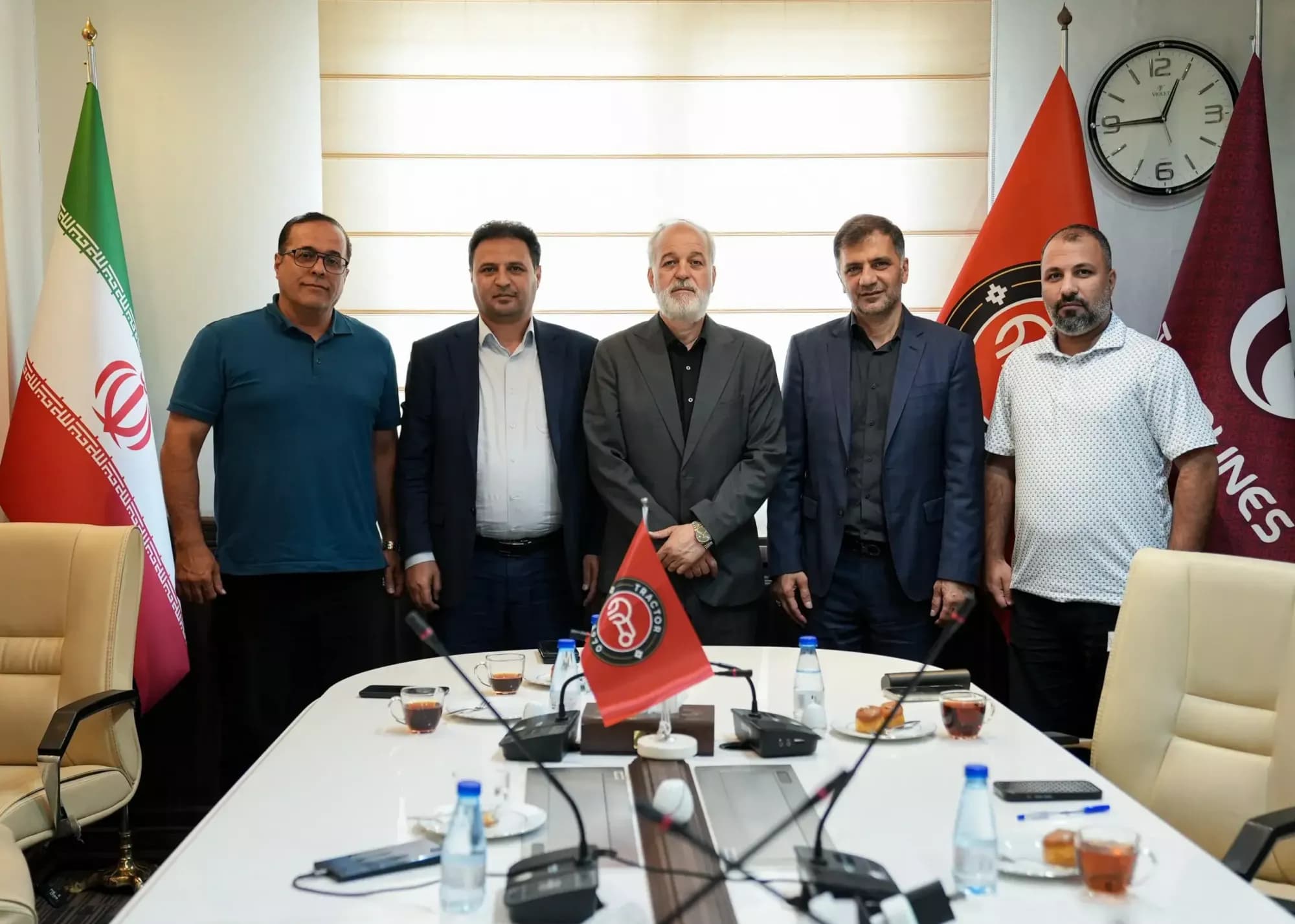 اولین جلسه مدیران تراکتور برای فصل جدید