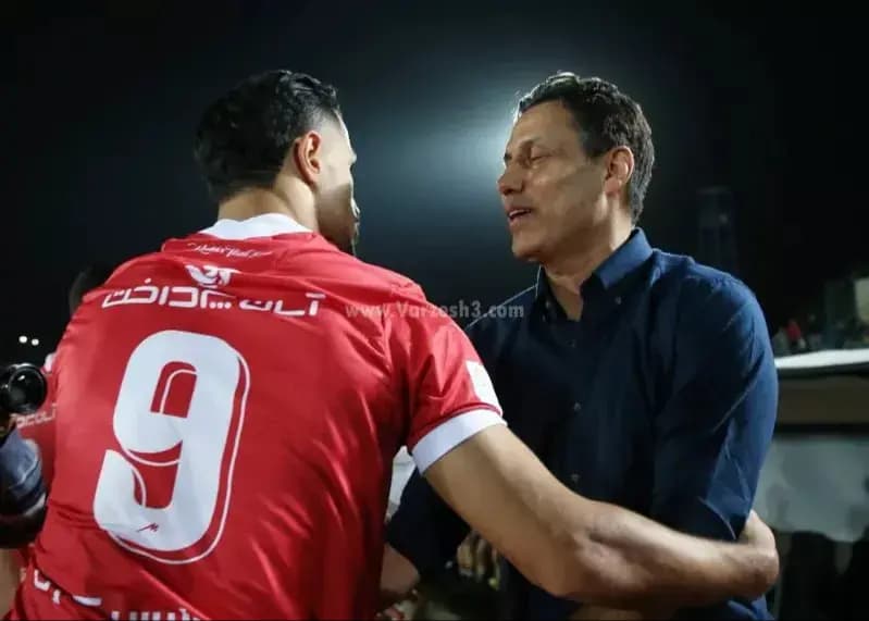 رسمی: قرارداد آقای گل پرسپولیس تمدید شد