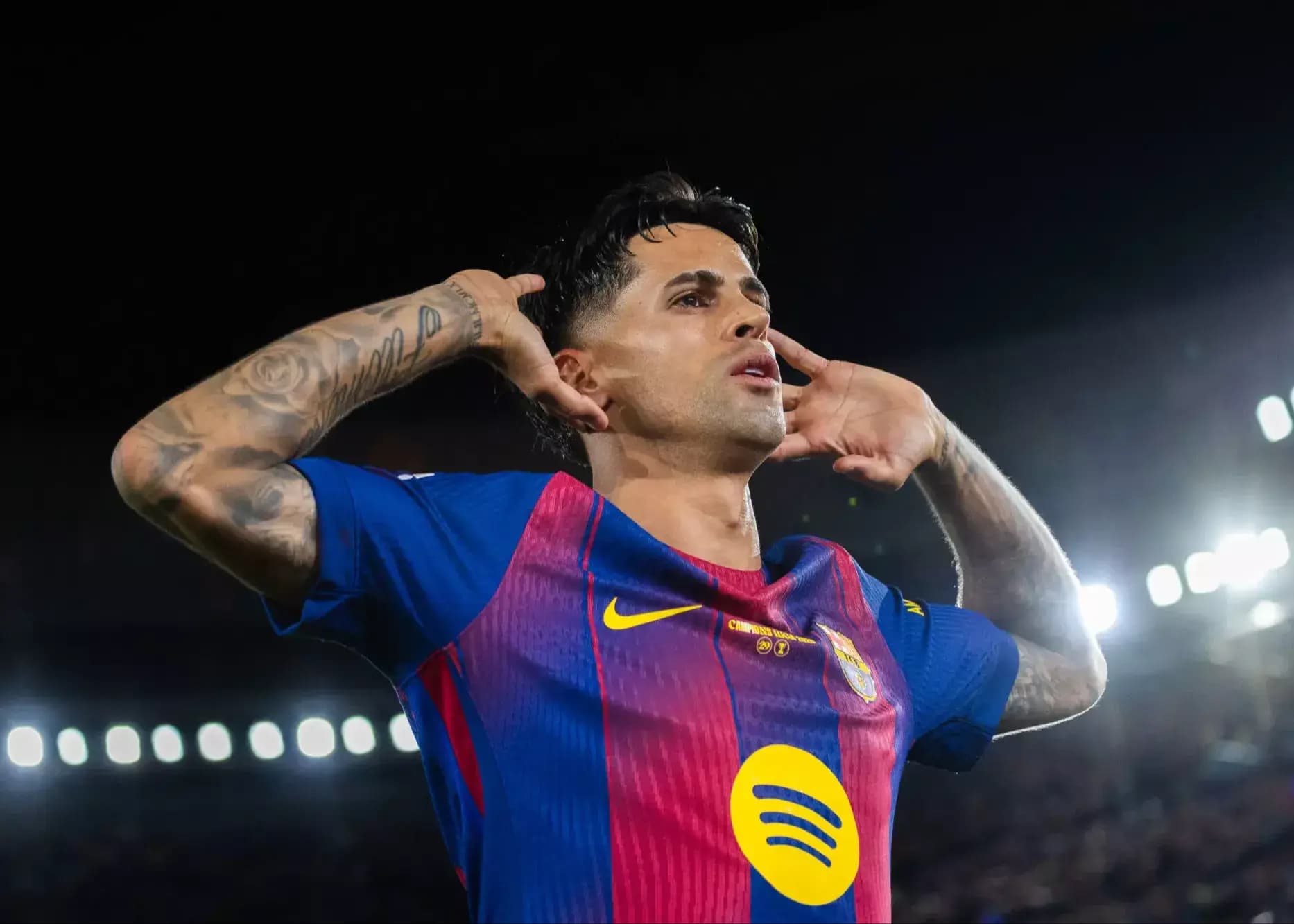 الهلال آماده فروش: ستاره بارسا ماندنی شد