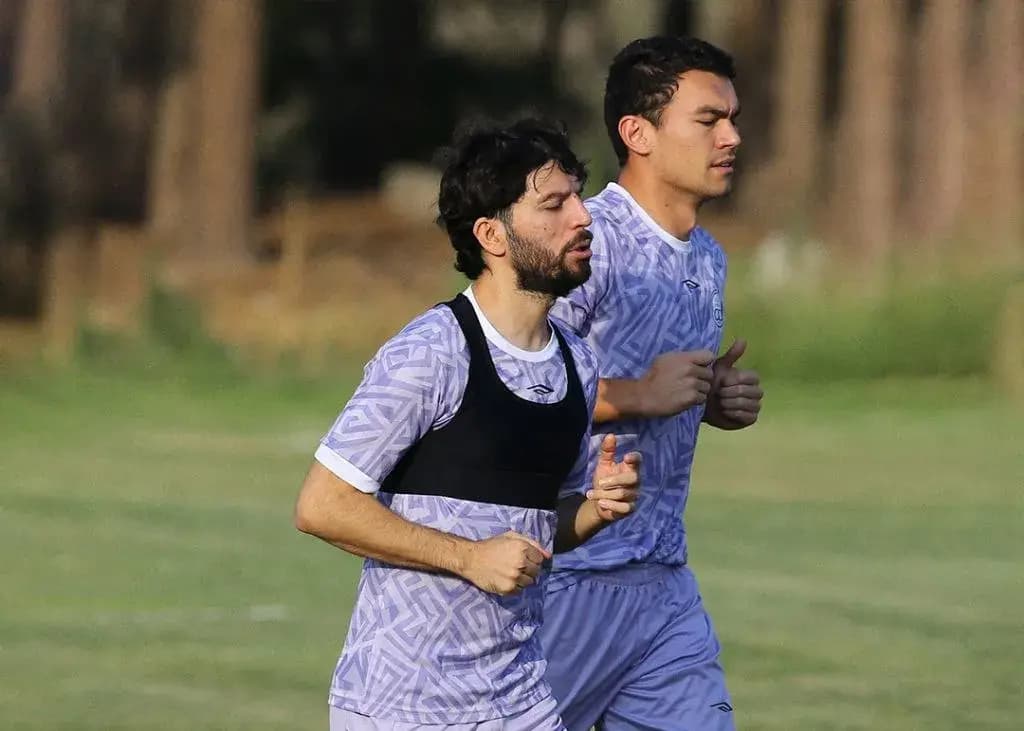 ازبک‌های استقلال، با هم و دور از هم