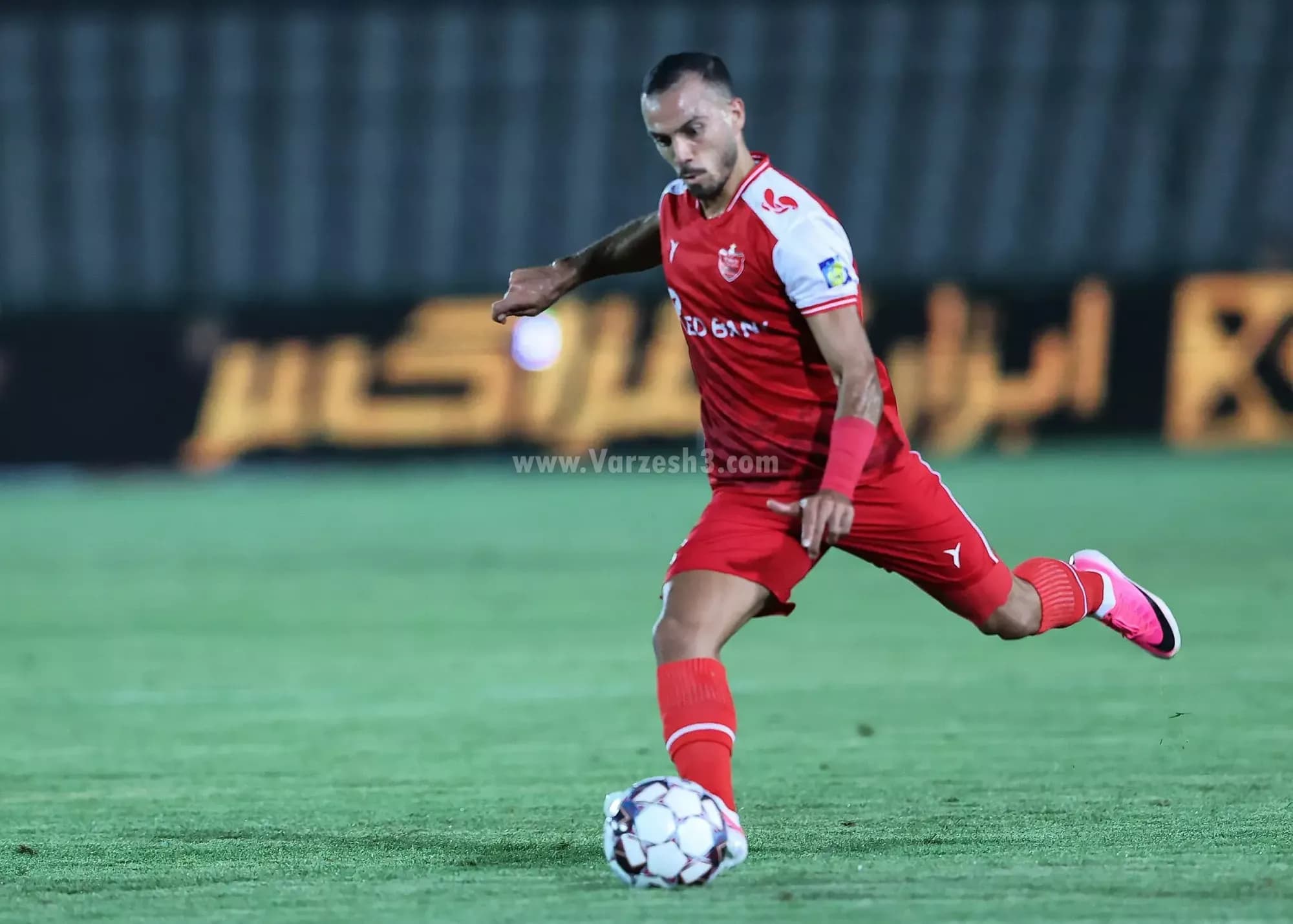 پیام انگیزشی ستاره غایب پرسپولیس به بازیکنان 