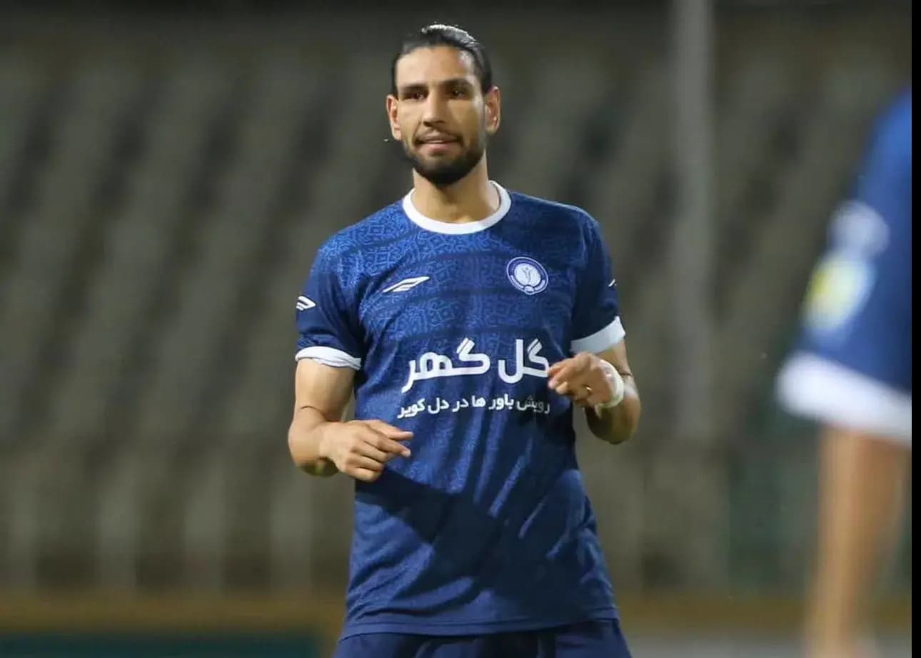 مهاجم مورد اعتماد رحمتی، خندان و آماده گلزنی