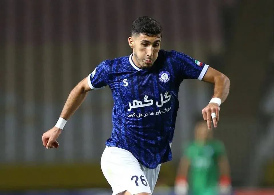 مدافع پرسپولیسیِ گل‌گهر، خودش را معرفی کرد!