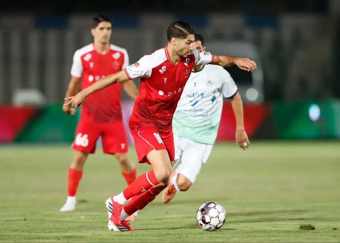 زنده: پرسپولیس 0 - 0 ذوب‌آهن