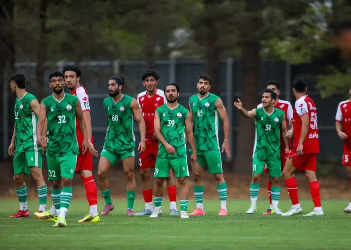 خطونشان مهاجری برای لیگ یک با شکست پرسپولیس