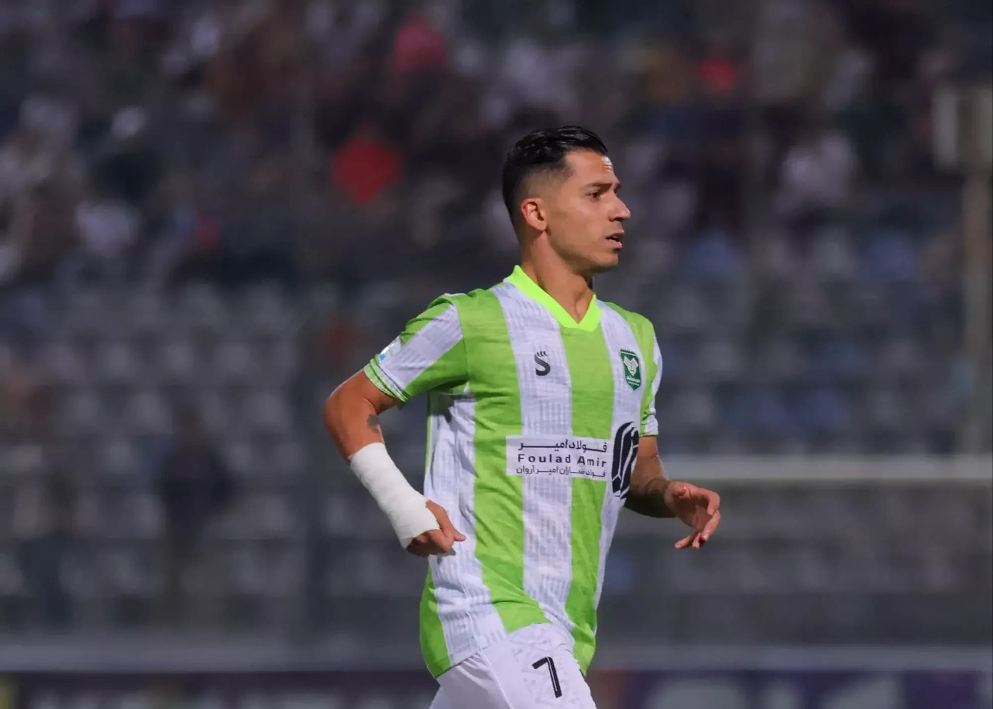 یک پرسپولیسی سابق علیه دفاع مستحکم پرسپولیس