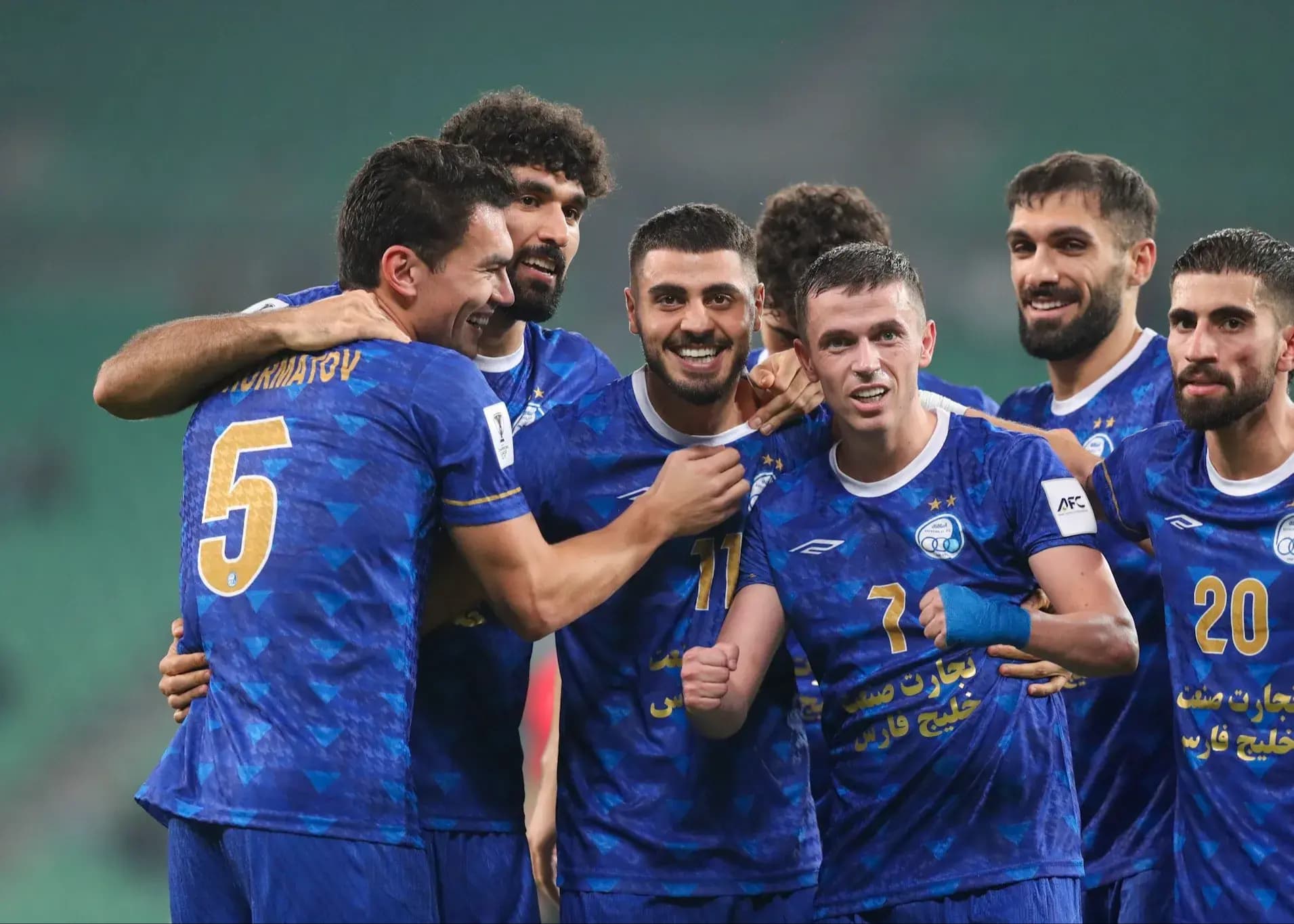 هیجان‌انگیز: :استقلال طلسم 23 سال را شکست!
