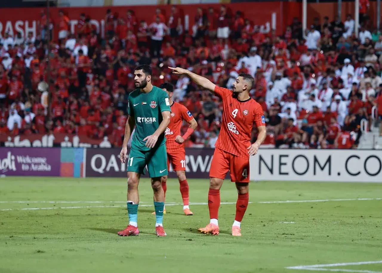 شباب الاهلی- تراکتور با یک روش رایگان شد