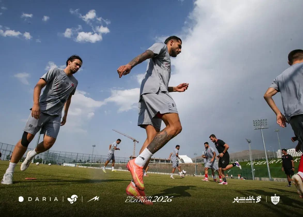 نیمکت خوفناک پرسپولیس با دو ستاره! (عکس)